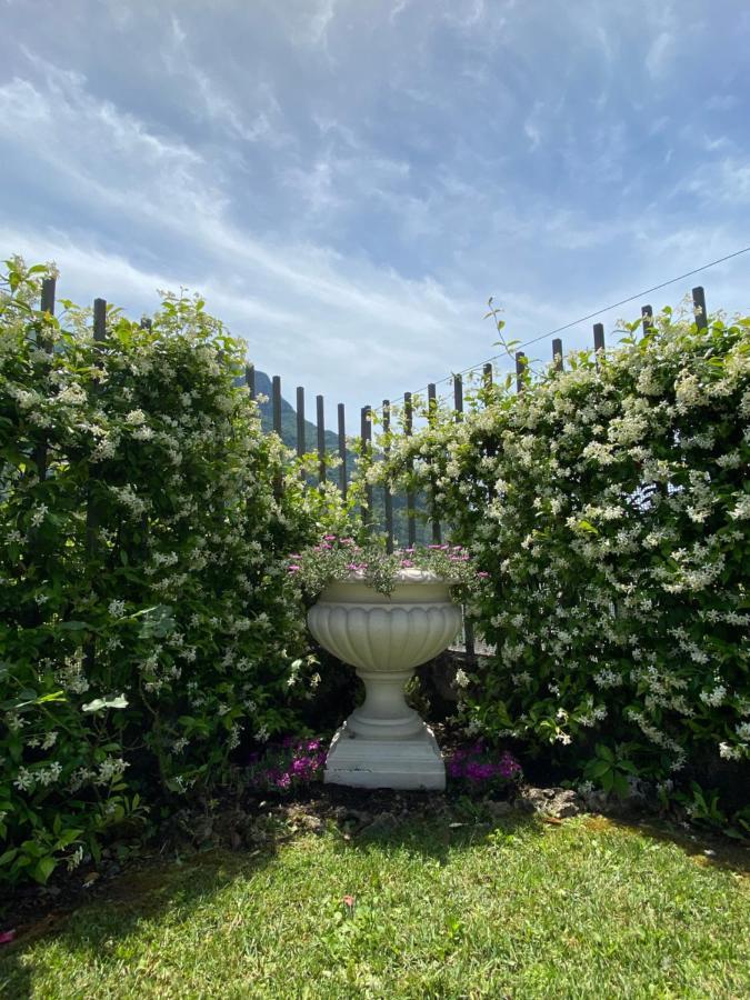 Maison Morandi Spinone Al Lago Luaran gambar