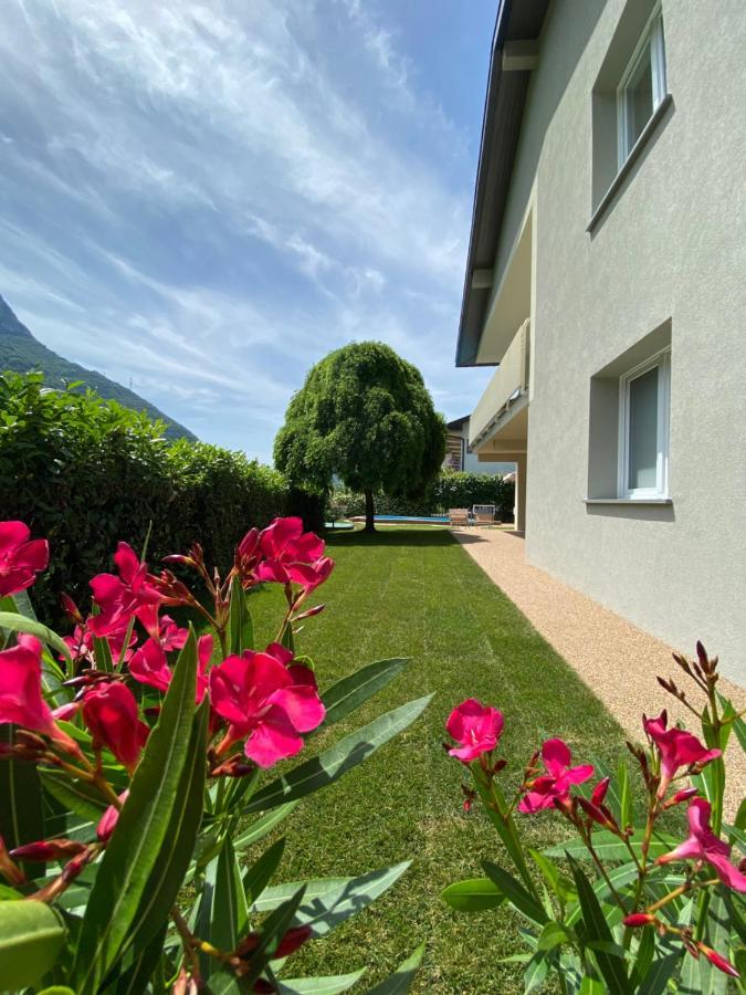 Maison Morandi Spinone Al Lago Luaran gambar
